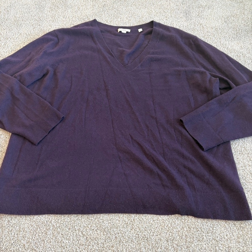 Vince Cashmere Sweater Mens 2XL‎ XXL Purple V Neck Quiet Luxury Minimalist